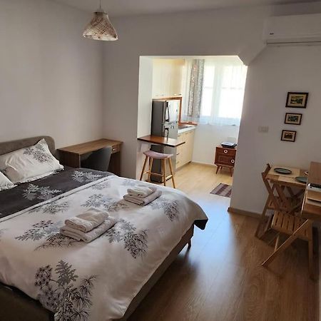Andi'S Place-Comfy Studio-City Center Тирана Экстерьер фото